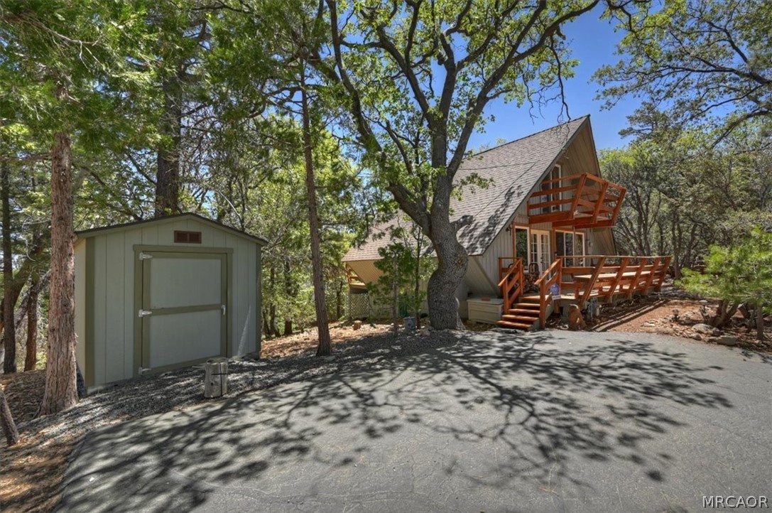 1710 Canyon Crest Drive Property Photo 32