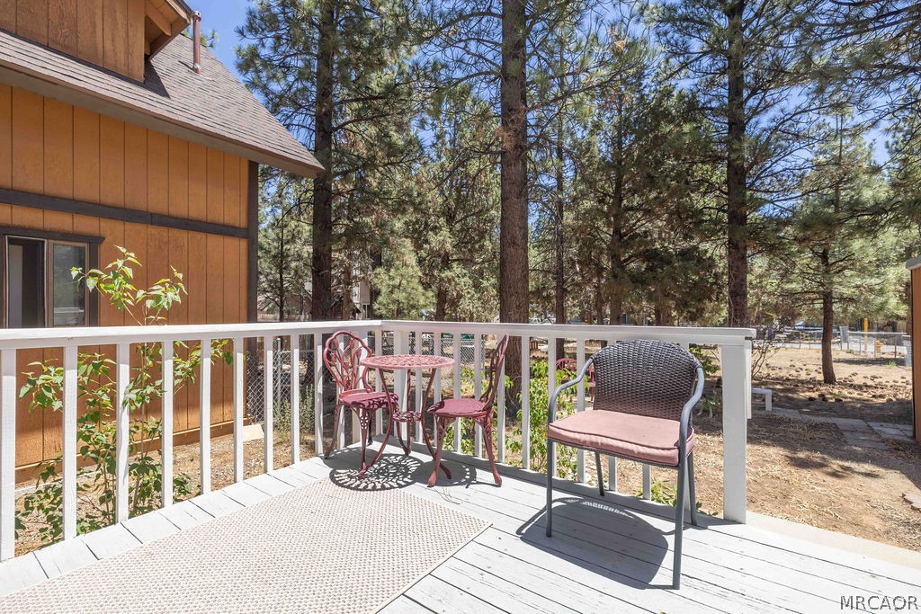 952 D Lane Property Photo 33