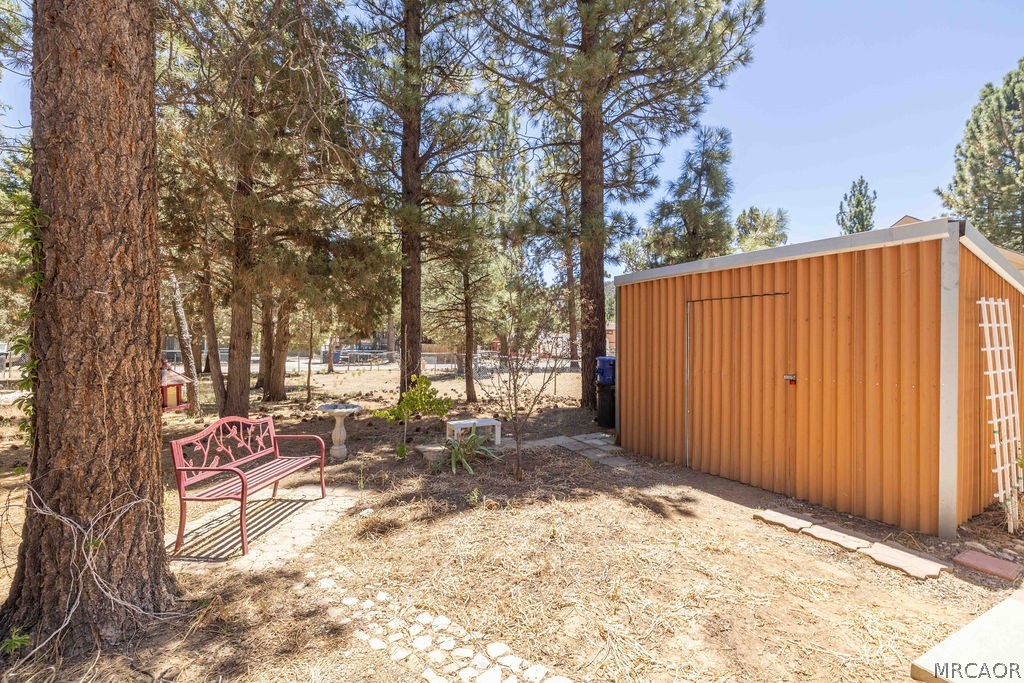 952 D Lane Property Photo 34