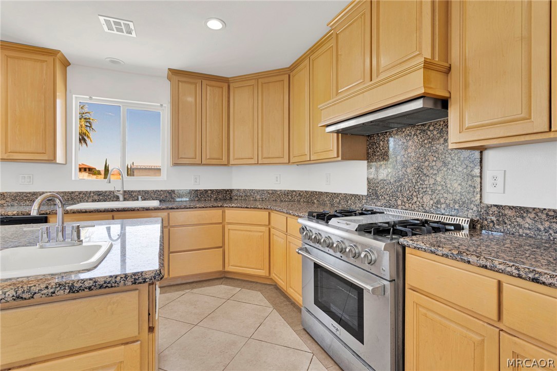 16245 Ridge View Drive Property Photo 19