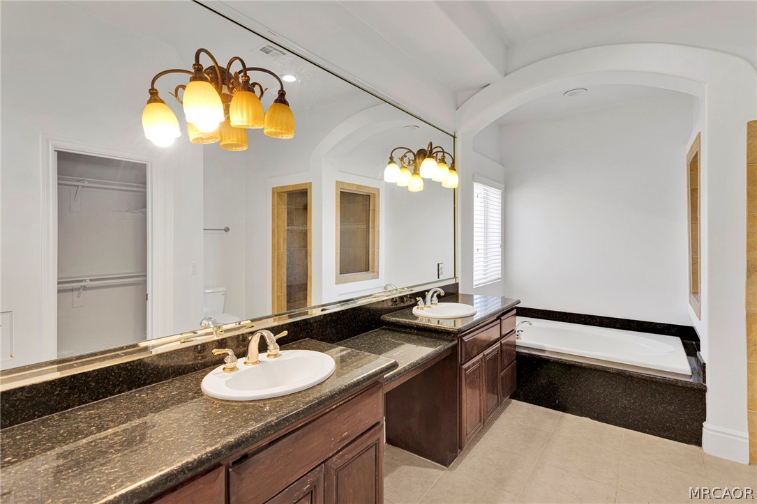 16233 Ridge View Drive Property Photo 24