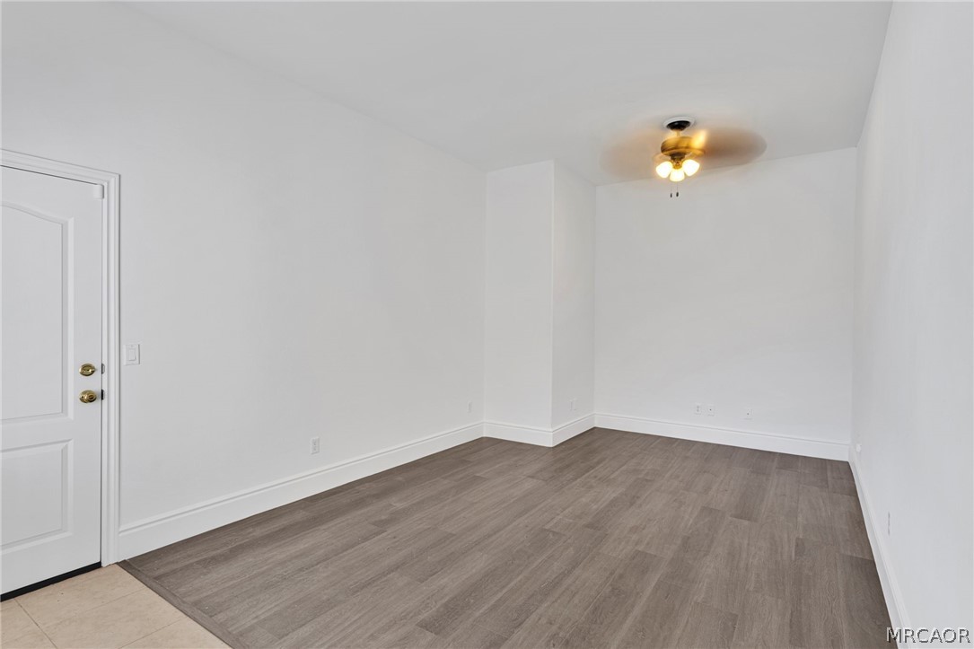 16233 Ridge View Drive Property Photo 28
