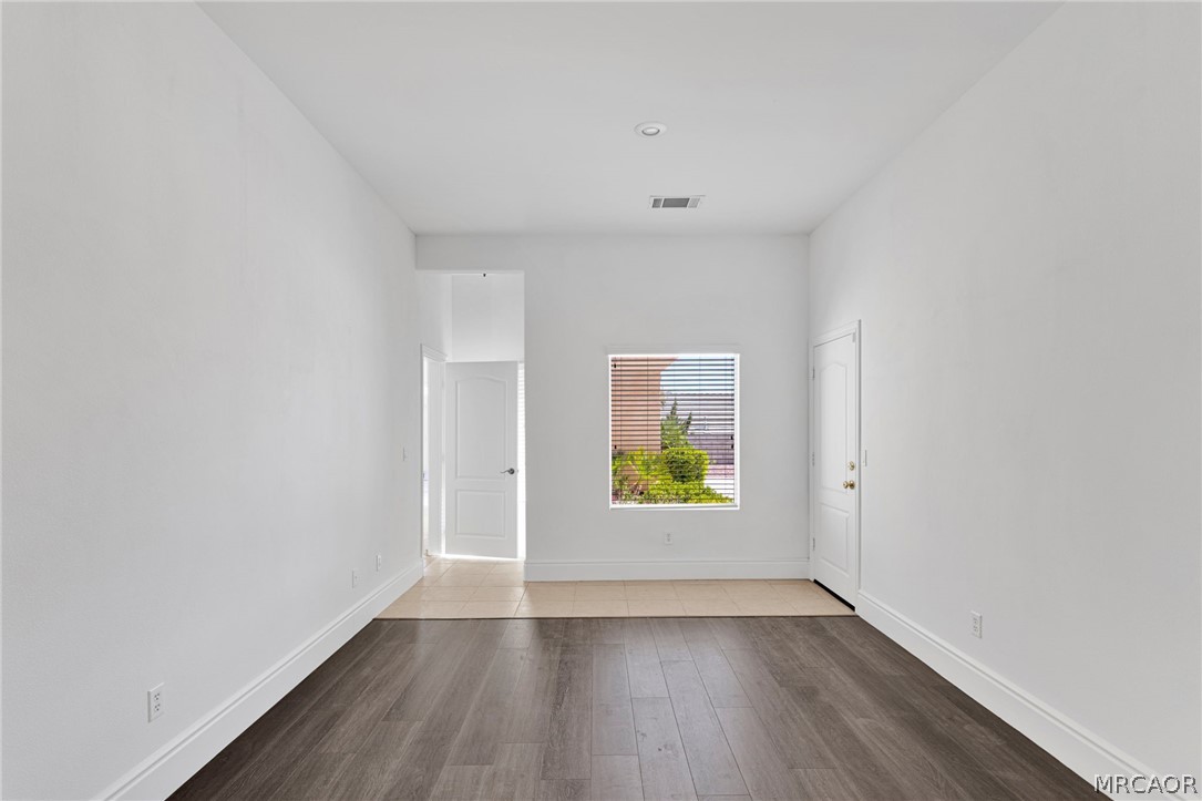 16233 Ridge View Drive Property Photo 29