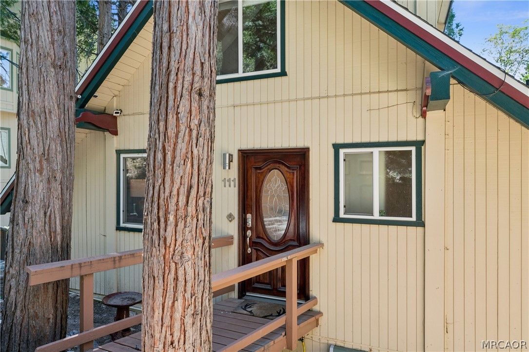 111 Grizzly Road Property Photo 17