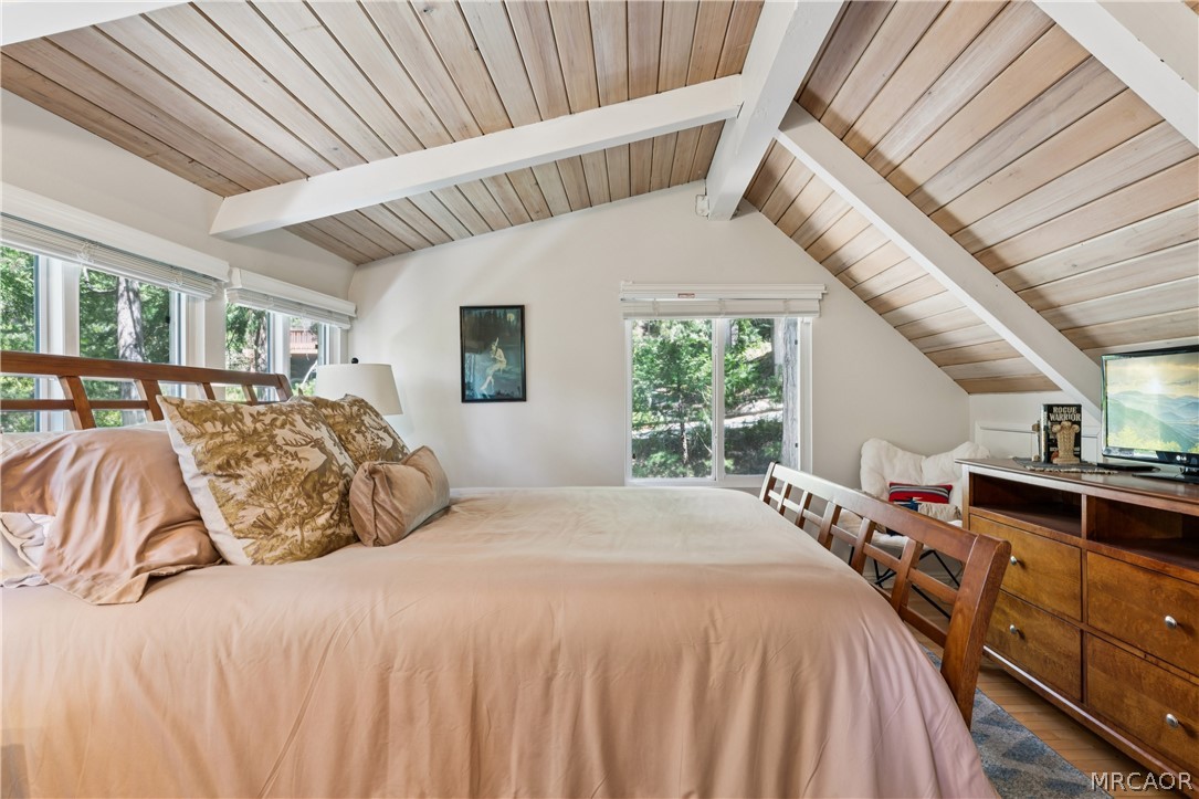 111 Grizzly Road Property Photo 31