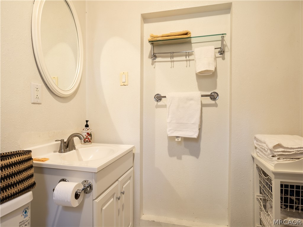 796 Silver Tip Drive Property Photo 26