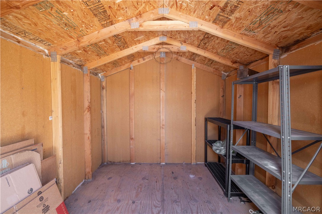 2115 State Lane Property Photo 26