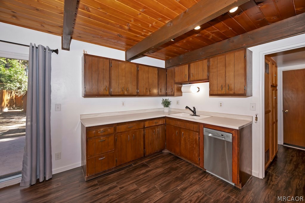404 West Mojave Boulevard Property Photo 9
