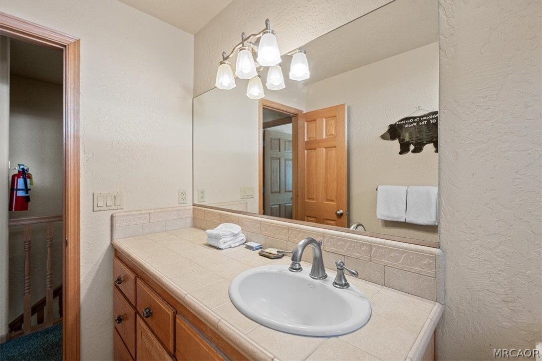 41790 Brownie Lane Property Photo 25