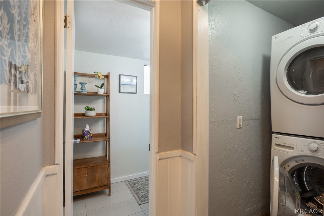 1037 Sequoia Drive Property Photo 24