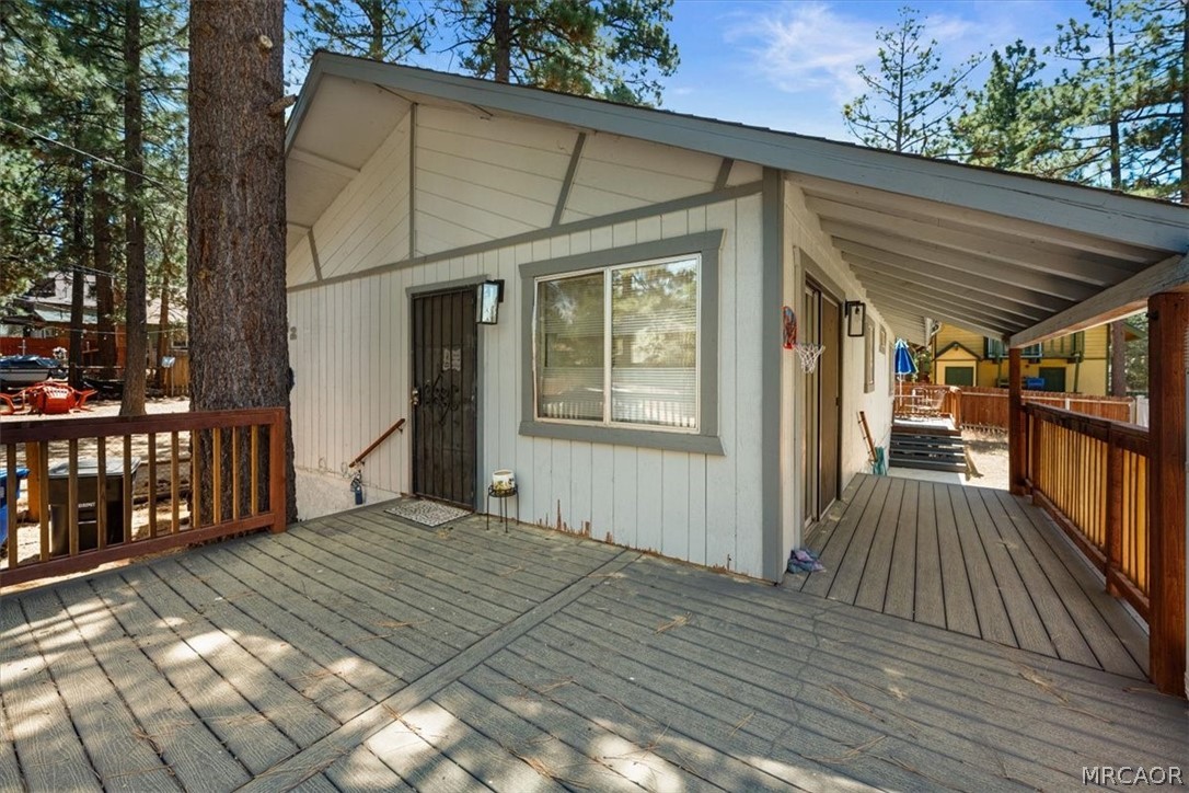 396 Riverside Avenue Property Photo 4
