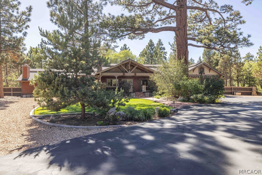661 Cedar Glen Drive Property Photo 4