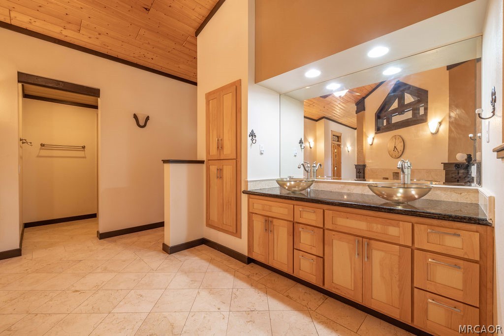 661 Cedar Glen Drive Property Photo 24