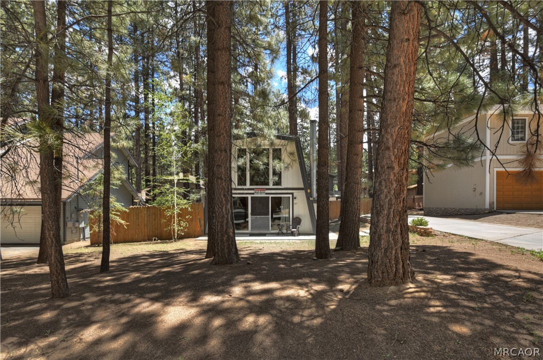 791 Mountain Sky Drive Property Photo 3