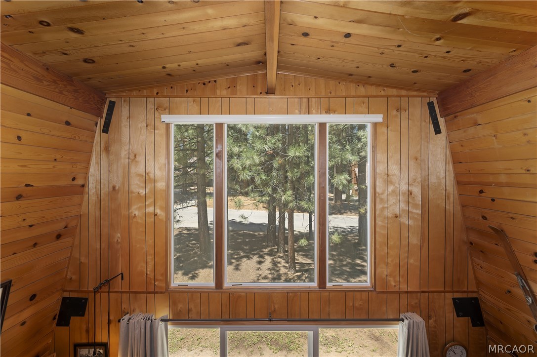 791 Mountain Sky Drive Property Photo 8