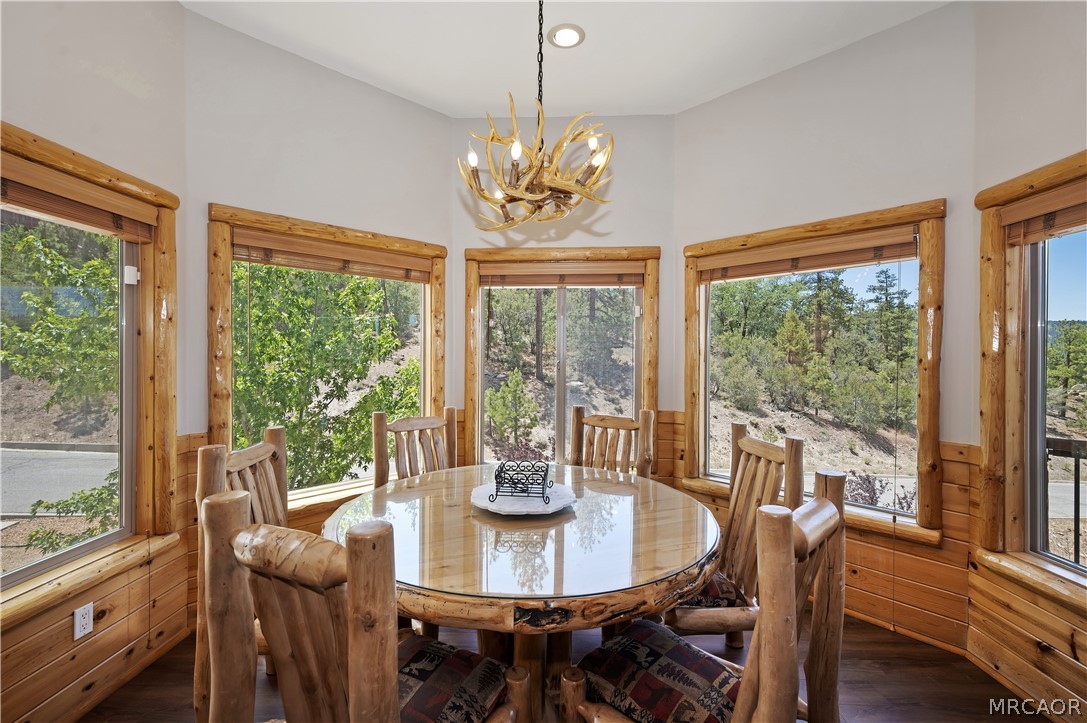 440 Windsong Place Property Photo 18
