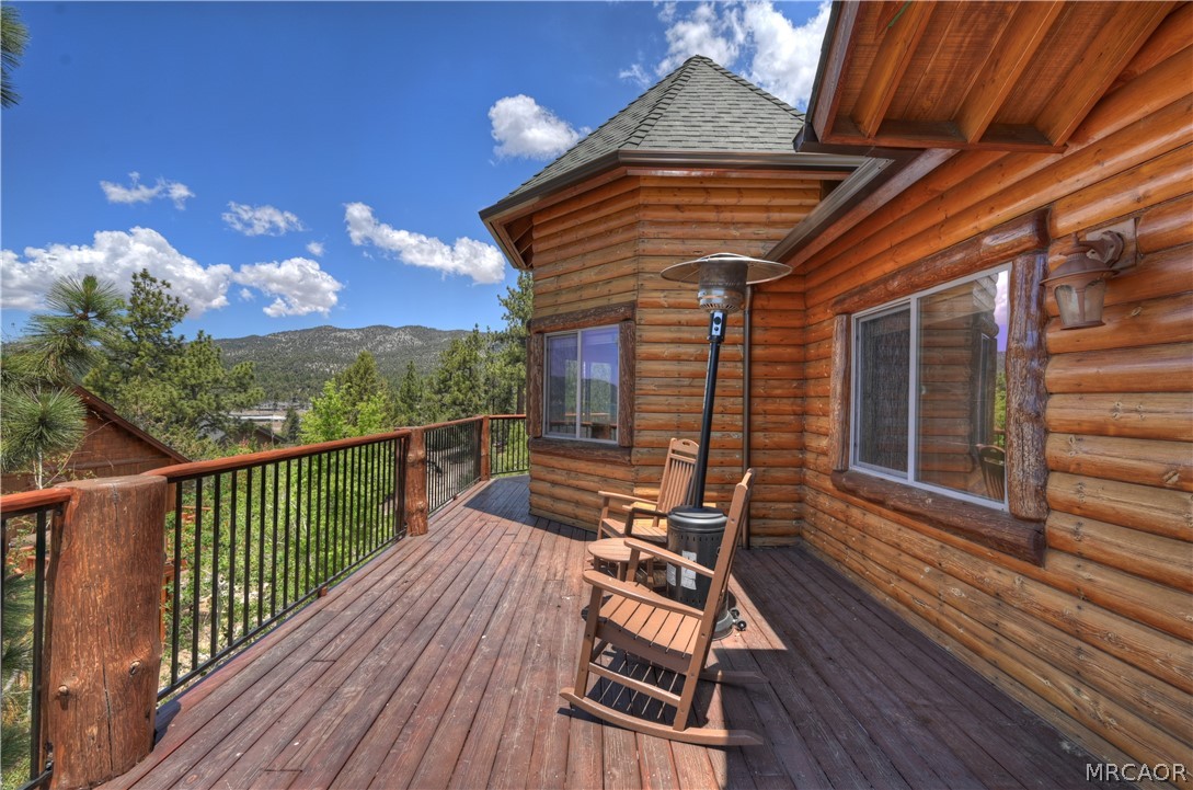 440 Windsong Place Property Photo 35