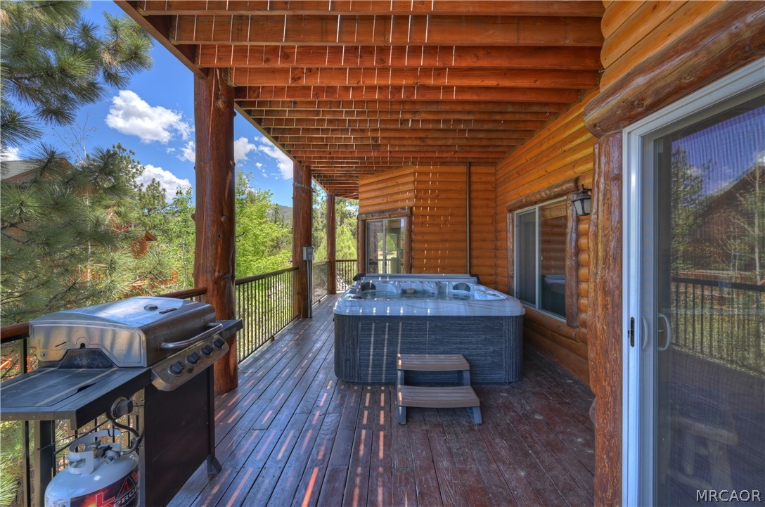 440 Windsong Place Property Photo 39
