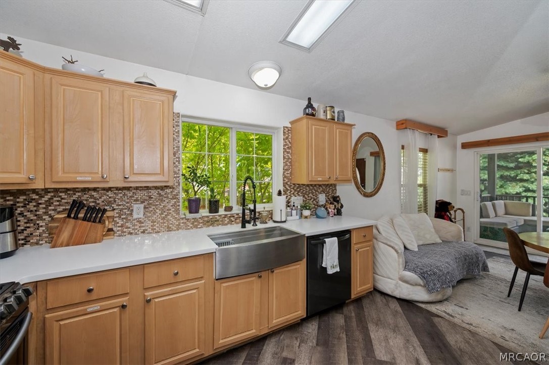 1106 West Country Club Boulevard Property Photo 16