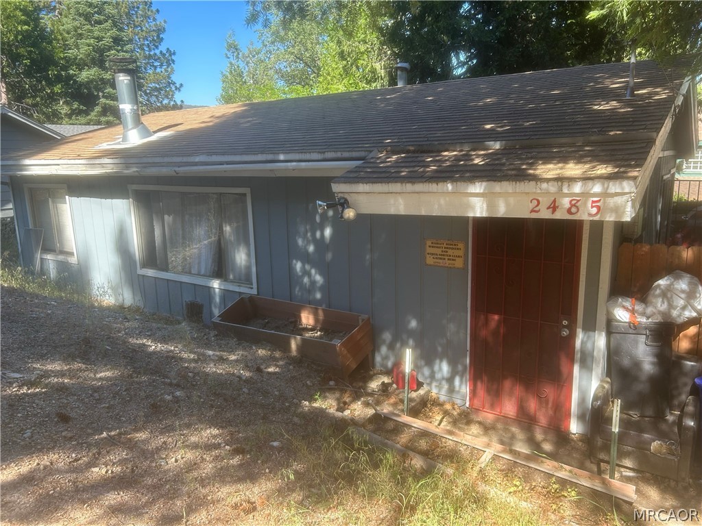 2485 Spring Drive Property Photo 2