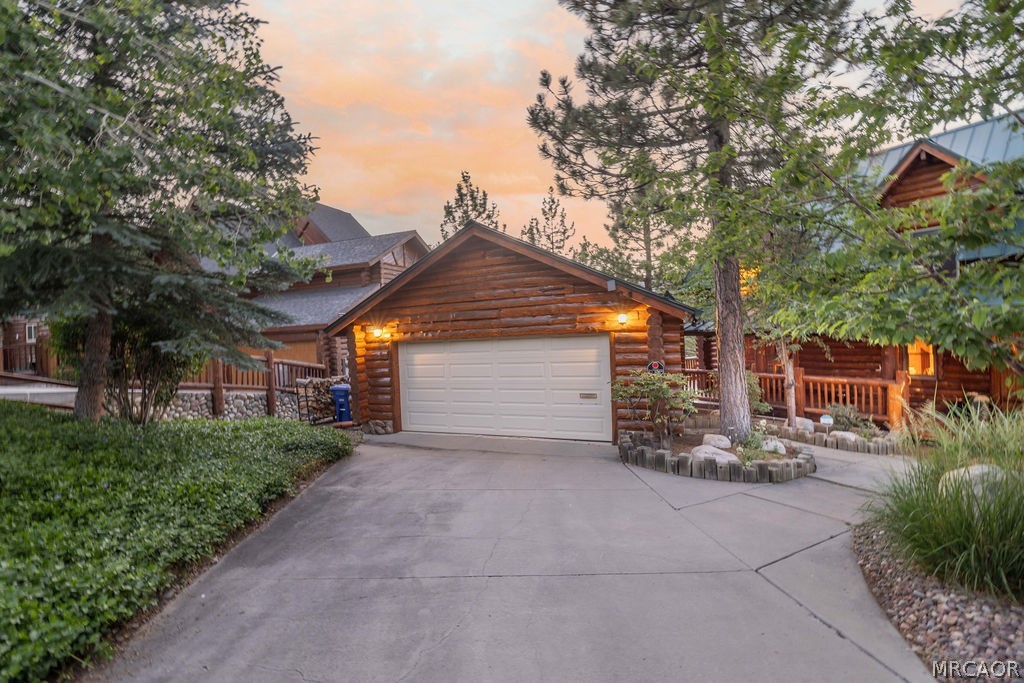 42668 Timberline Trail Property Photo 2