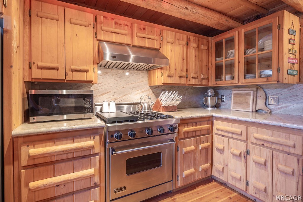 42668 Timberline Trail Property Photo 32