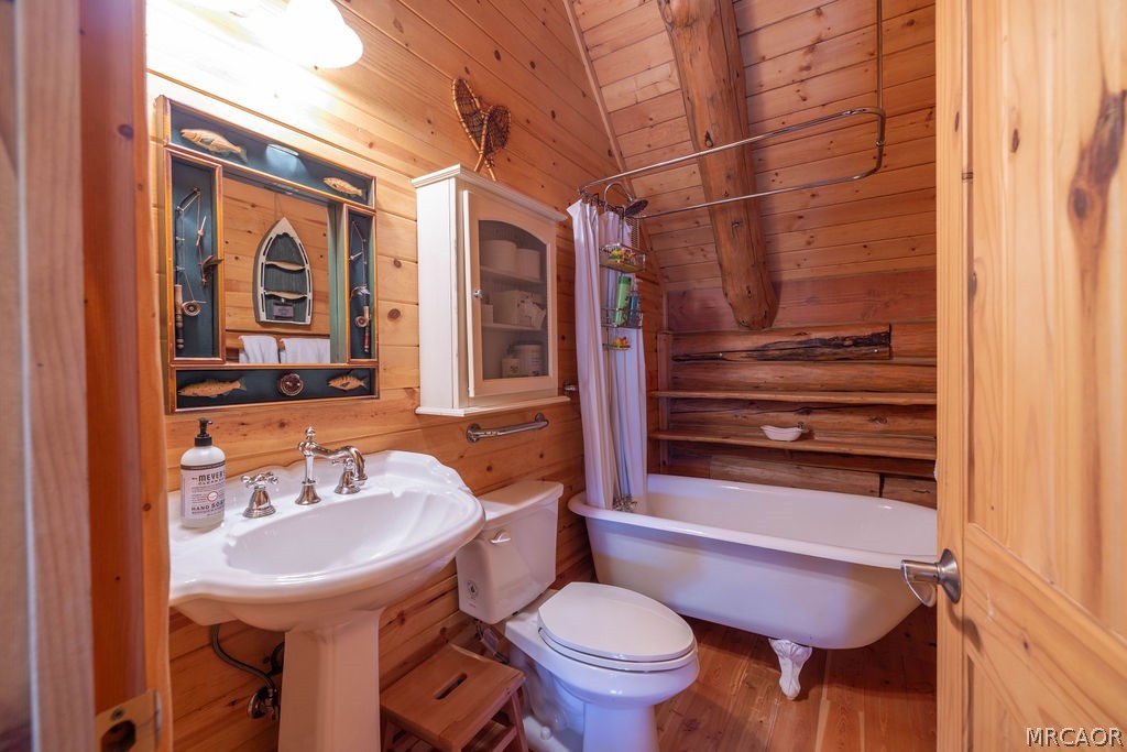 42668 Timberline Trail Property Photo 49