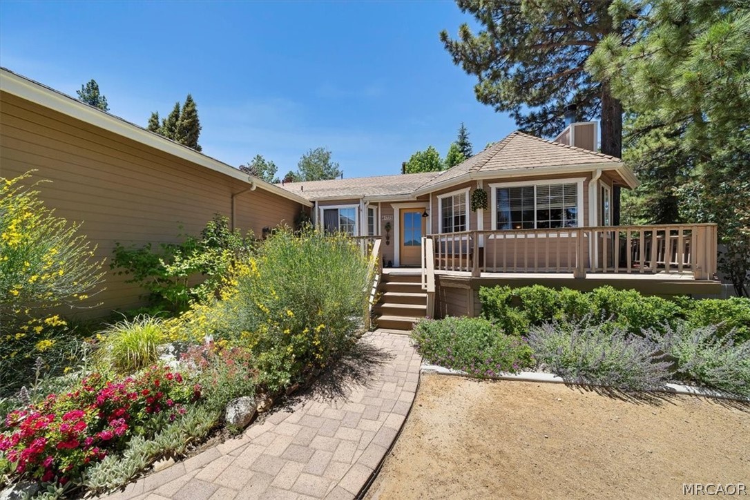 41775 Garstin Drive Property Photo 7