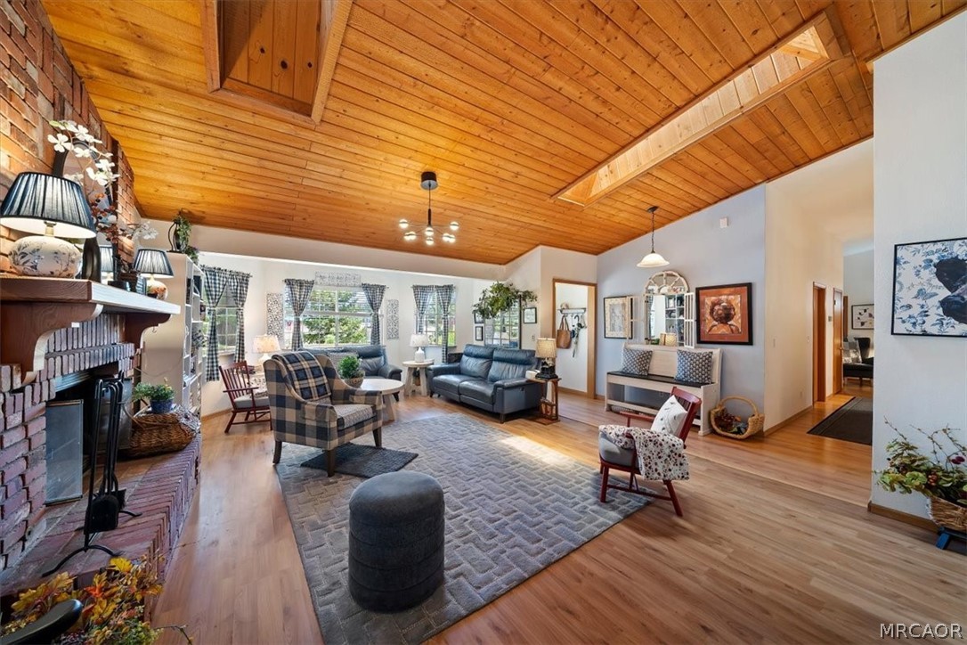 41775 Garstin Drive Property Photo 13