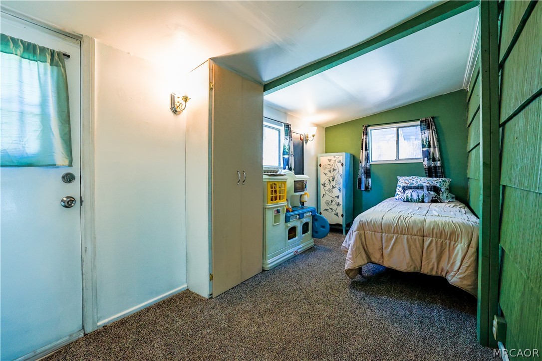 1015 West Sherwood Boulevard Property Photo 17