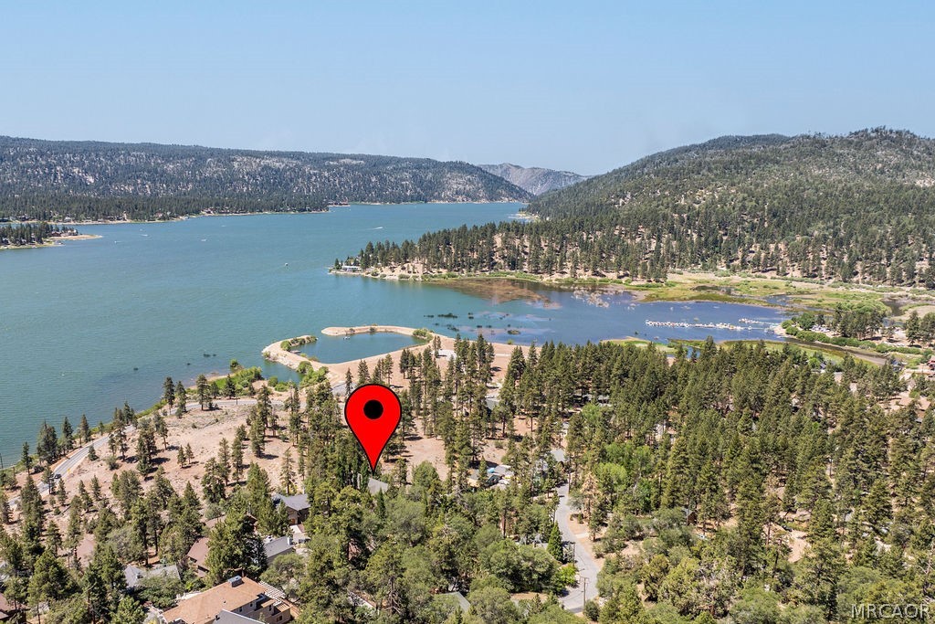 39737 Flicker Road Property Photo 4