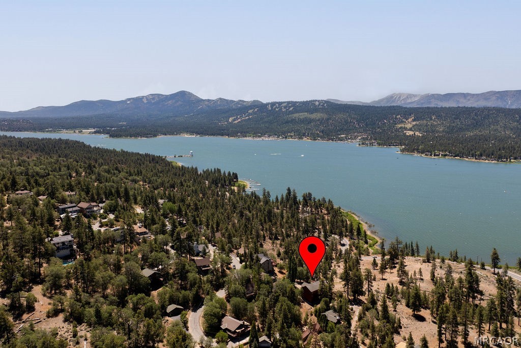 39737 Flicker Road Property Photo 5