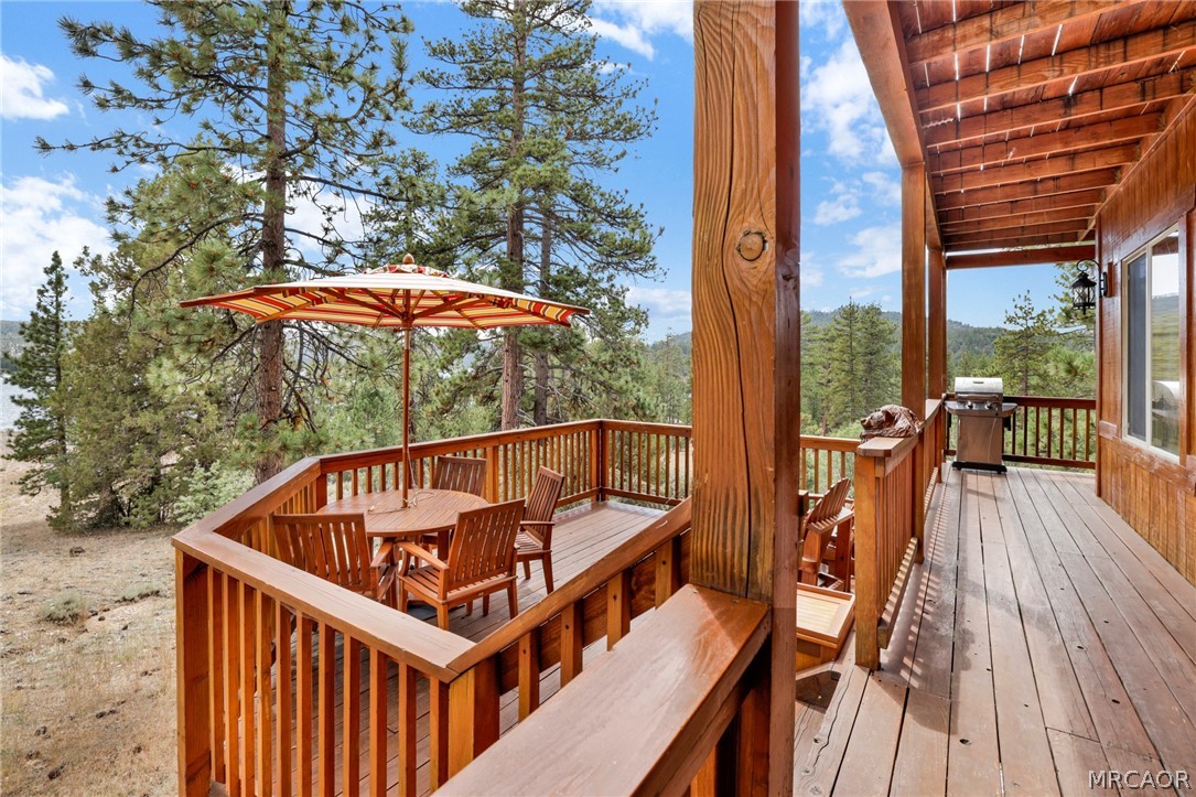 39737 Flicker Road Property Photo 11