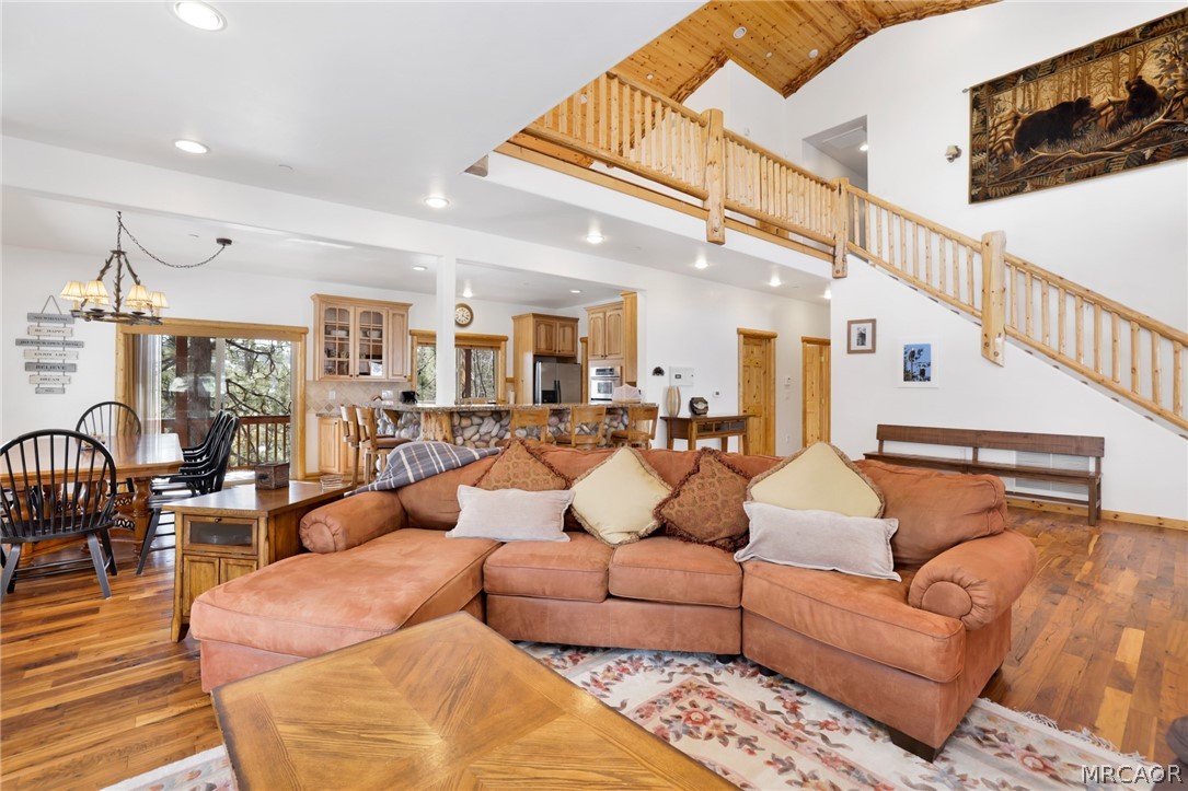 39737 Flicker Road Property Photo 21