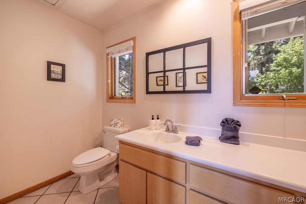 40034 Lakeview Drive Property Photo 23
