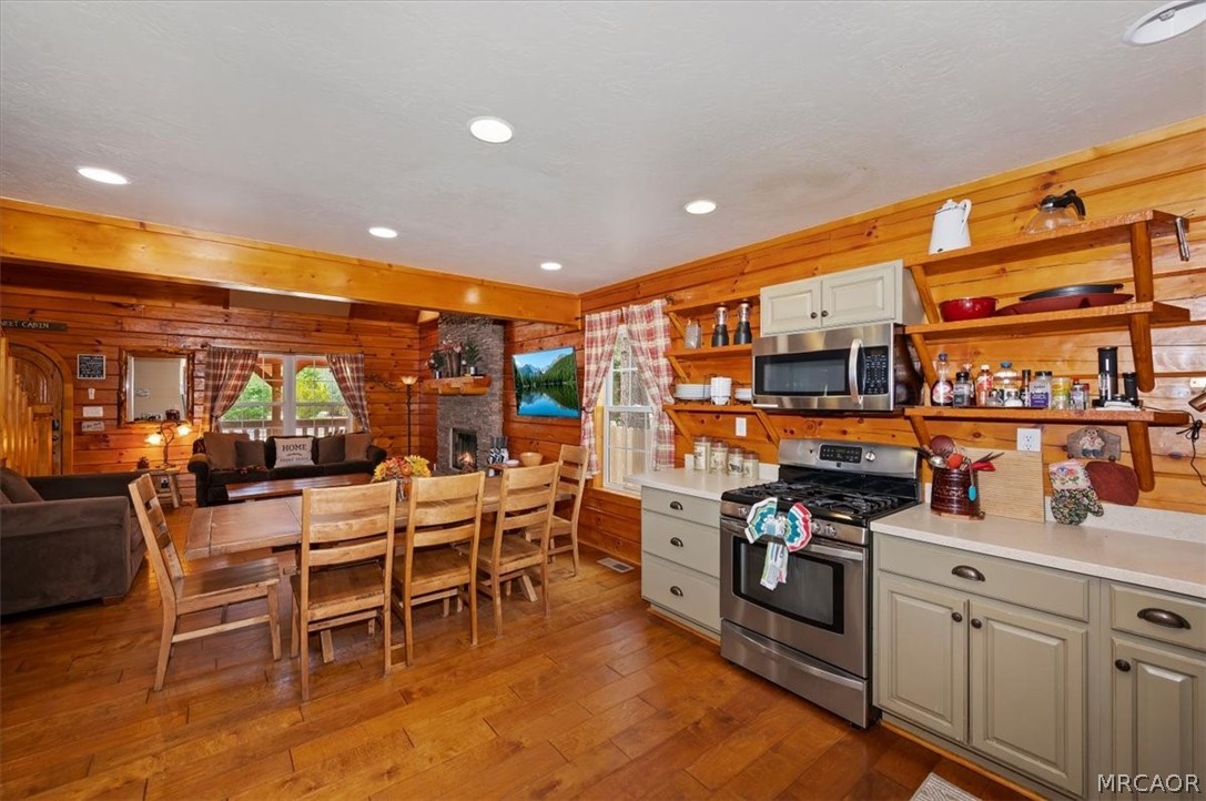 505 Barrett Way Property Photo 16