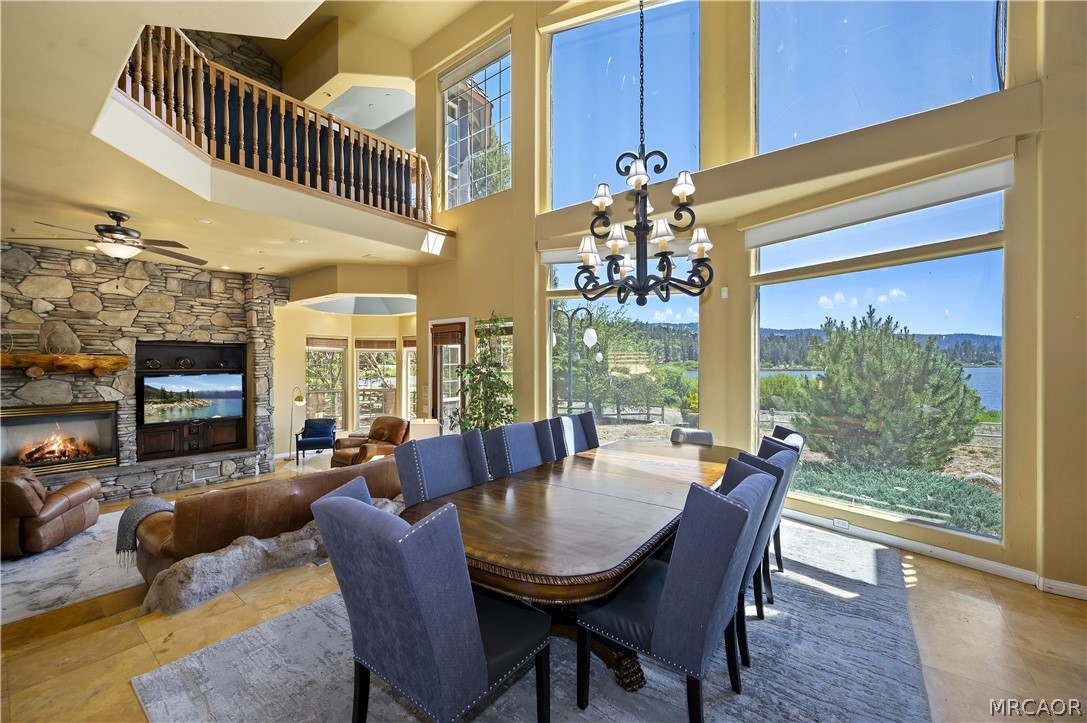 42413 Bear Loop Property Photo 8