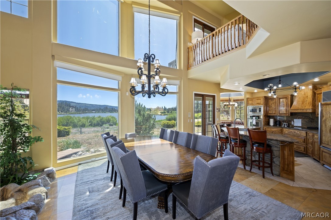 42413 Bear Loop Property Photo 9