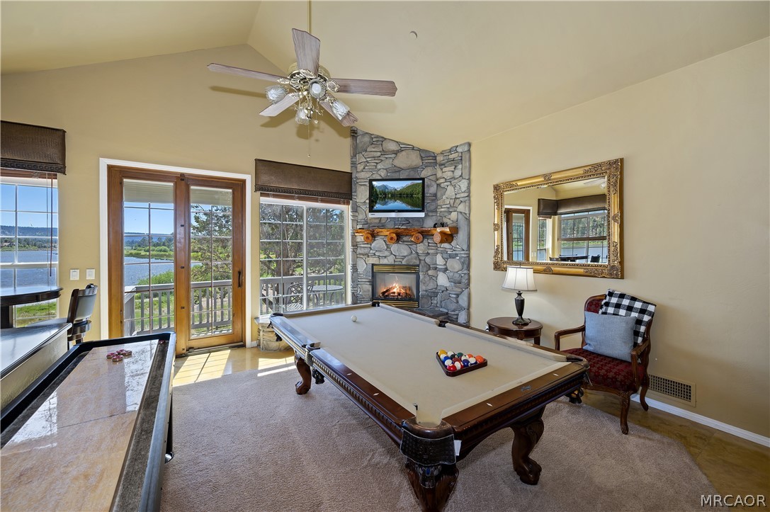 42413 Bear Loop Property Photo 29