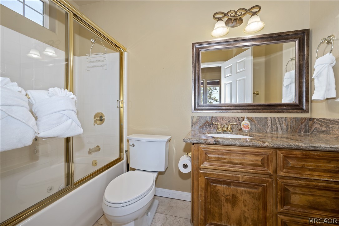 42413 Bear Loop Property Photo 35