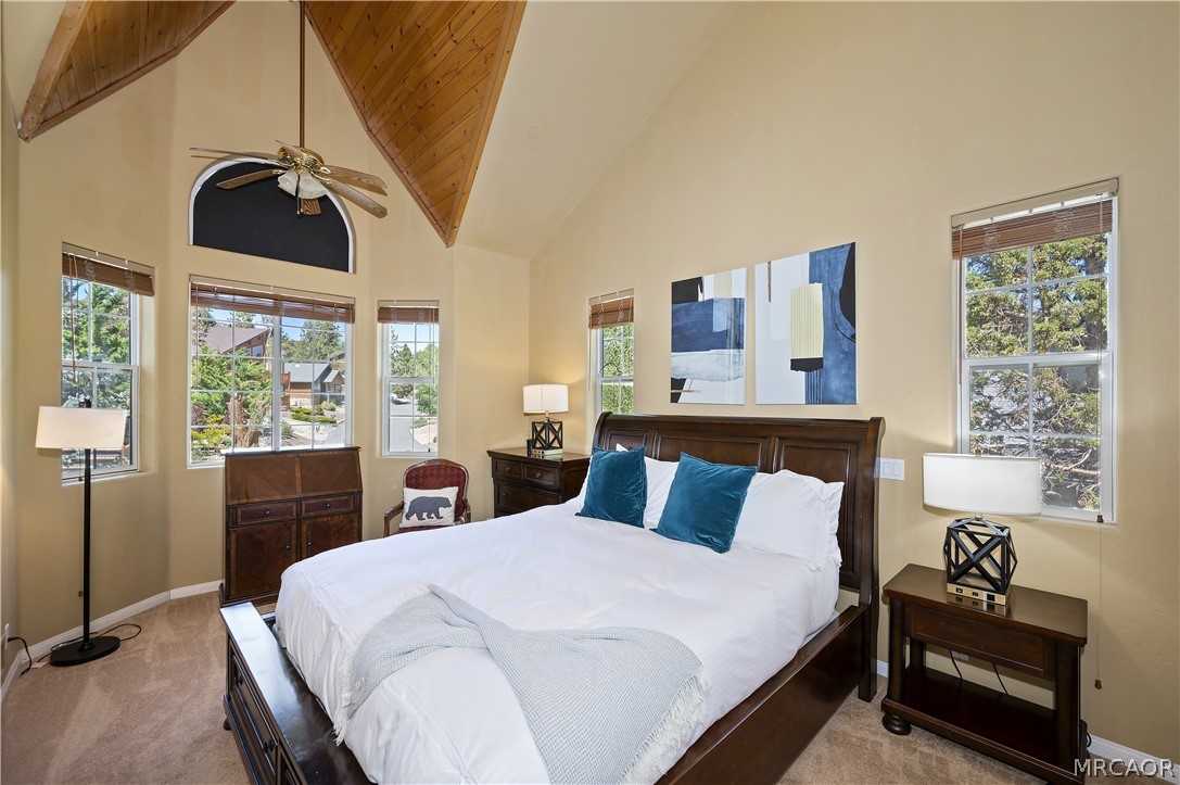 42413 Bear Loop Property Photo 45