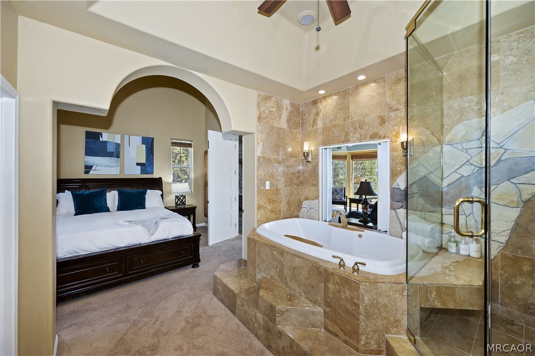 42413 Bear Loop Property Photo 48