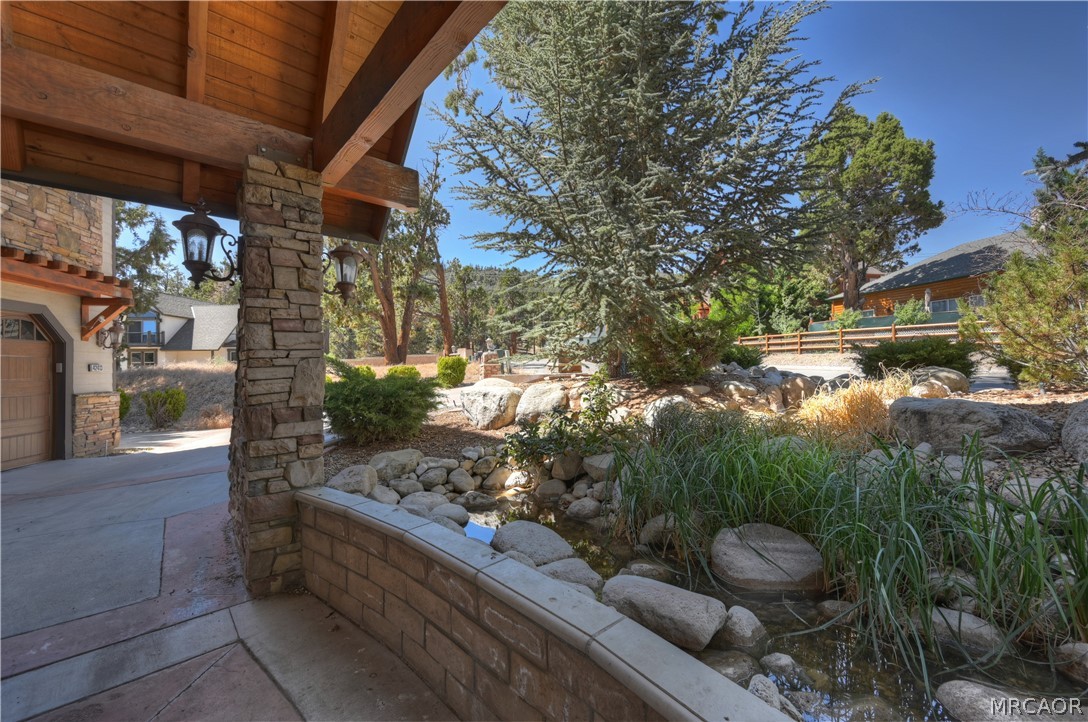 42413 Bear Loop Property Photo 56