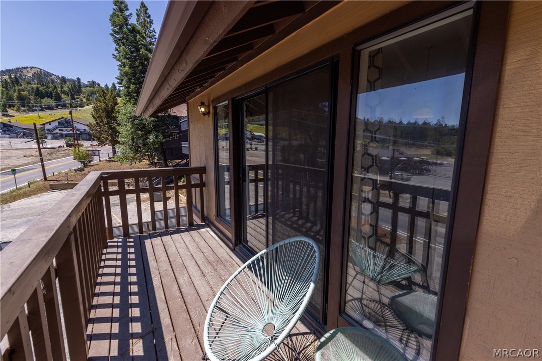 1264 Club View Drive Property Photo 15