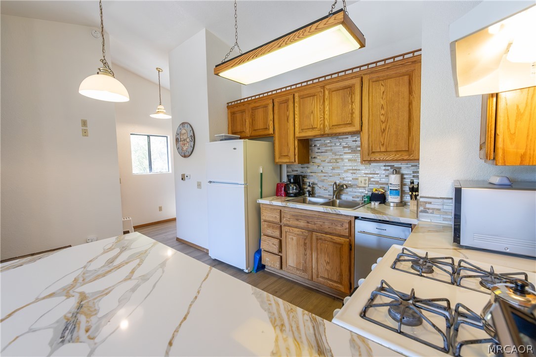 1264 Club View Drive Property Photo 24