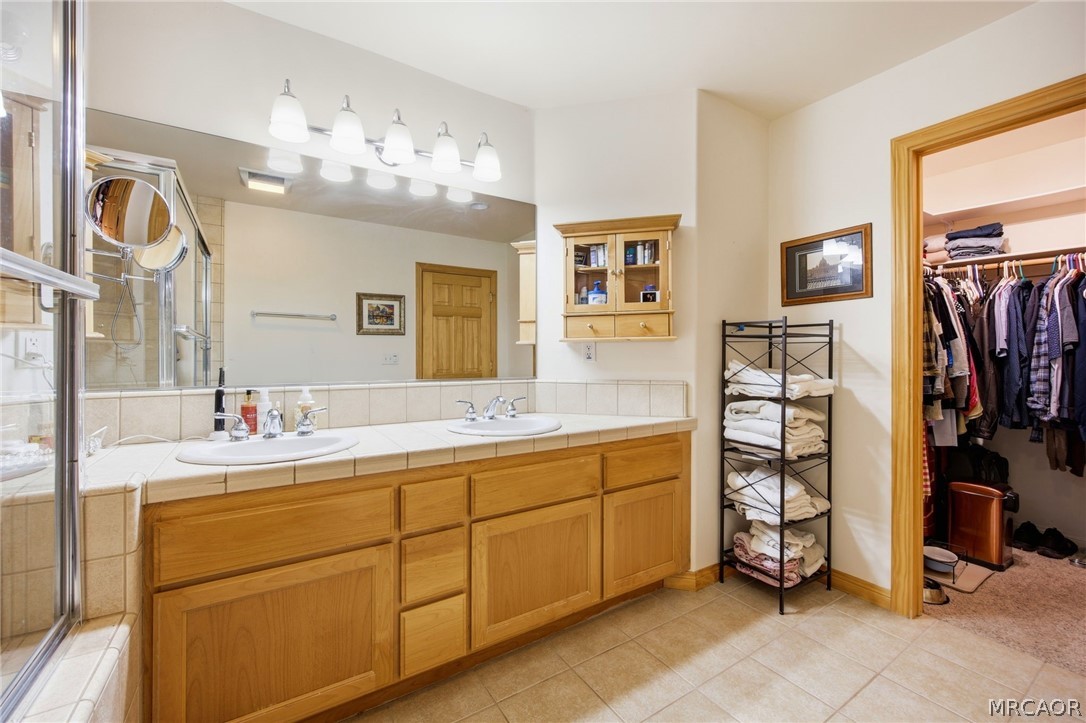 915 Brentwood Drive Property Photo 37