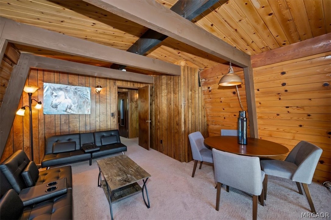 929 West Fairway Boulevard Property Photo 26