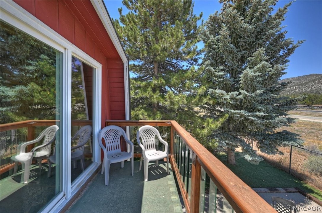 929 West Fairway Boulevard Property Photo 31