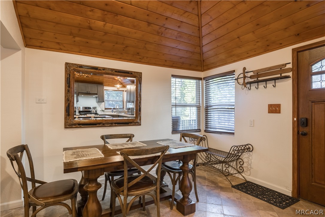 308 Cedarbrook Drive Property Photo 14