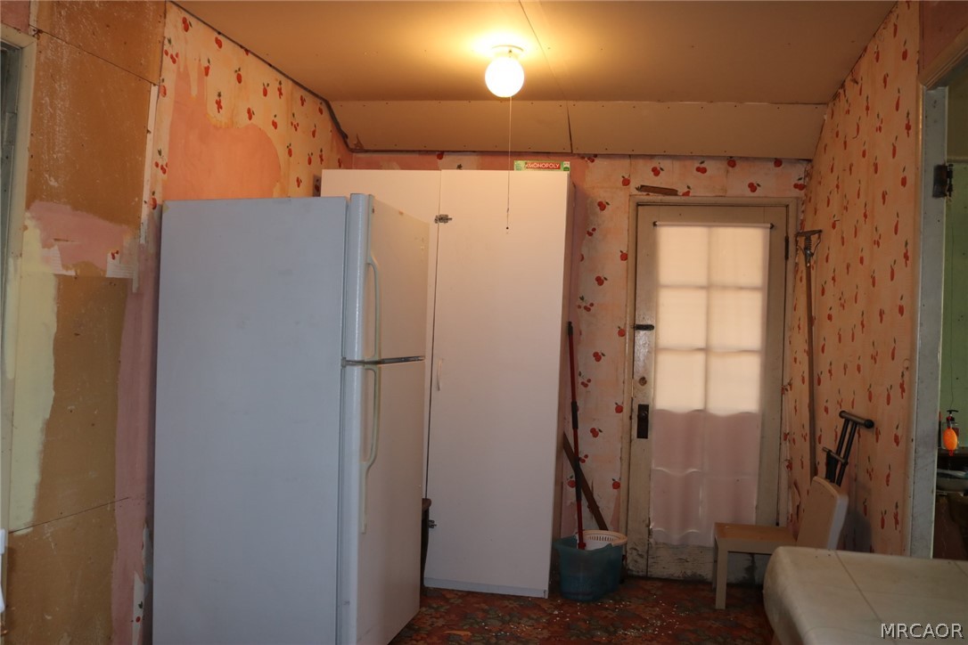 281 Pine Oak Lane Property Photo 9